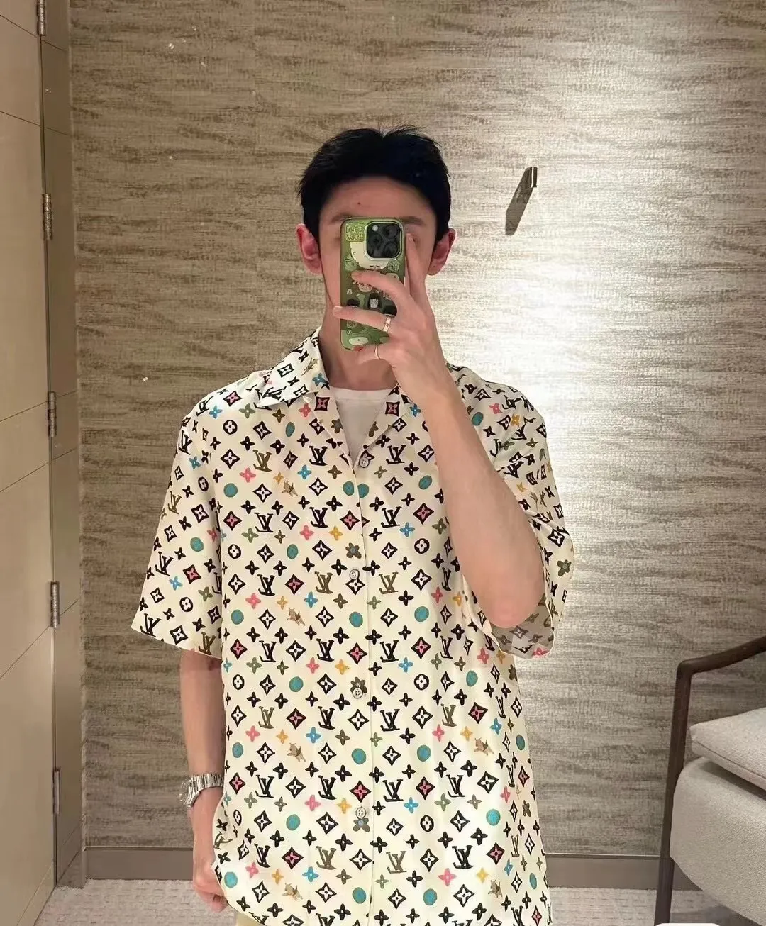 Louis Vuitton/Louis Vuitton collaboration printed mulberry silk short-sleeved shirt
